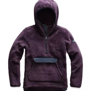 The North Face Women's Campshire Pullerover Hoodie